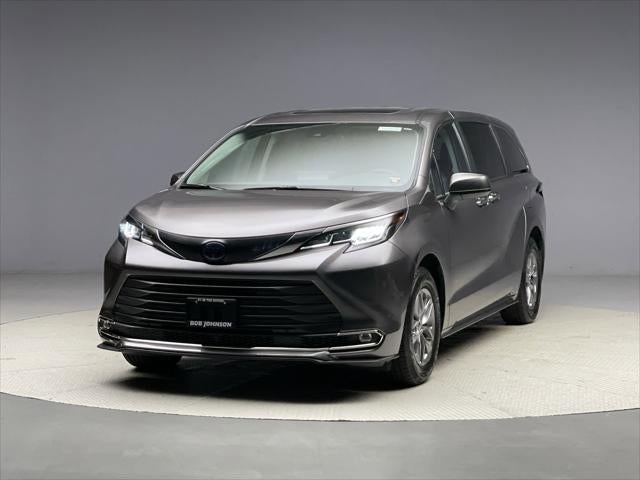 2023 Toyota Sienna XLE 8-Passenger
