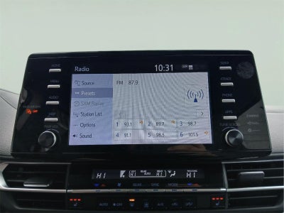 2024 Toyota SIENNA XLE MINIVAN