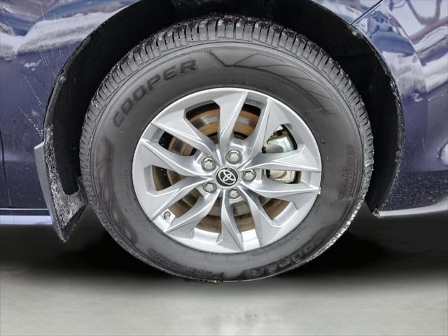 2024 Toyota SIENNA XLE MINIVAN