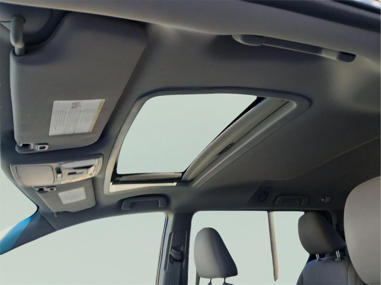 2017 Toyota Sienna XLE 8-Passenger