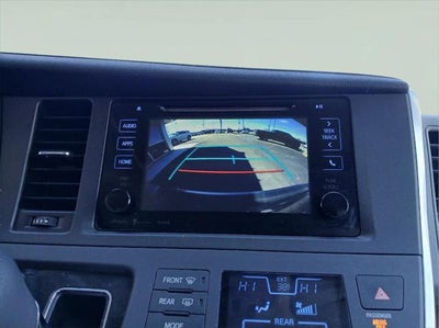 2017 Toyota SIENNA XLE 3.5L XLE 8-Passenger