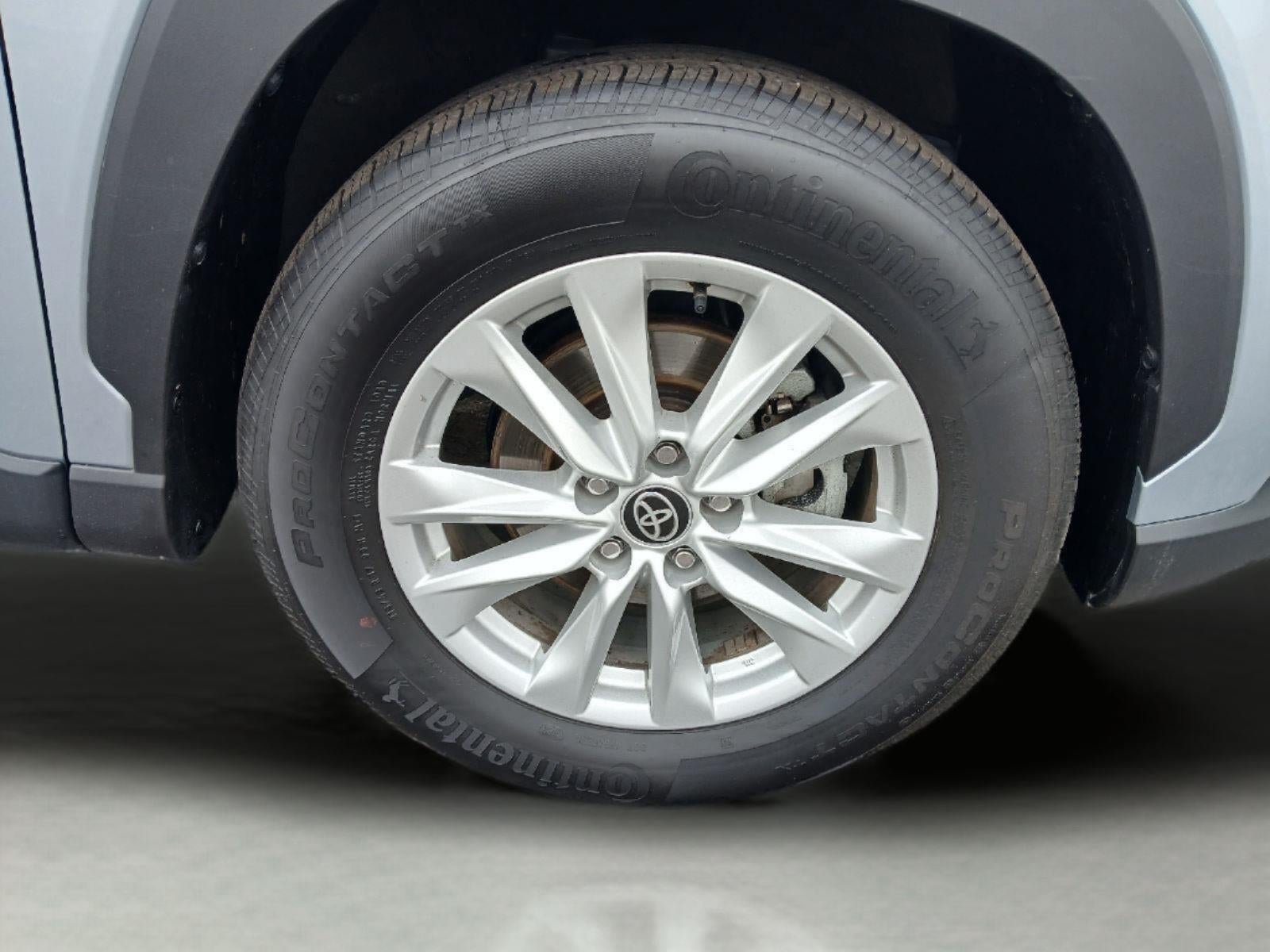 2023 Toyota Corolla Cross LE