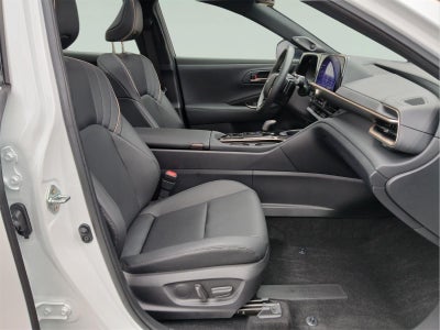 2025 Toyota CROWN PLATINUM AWD