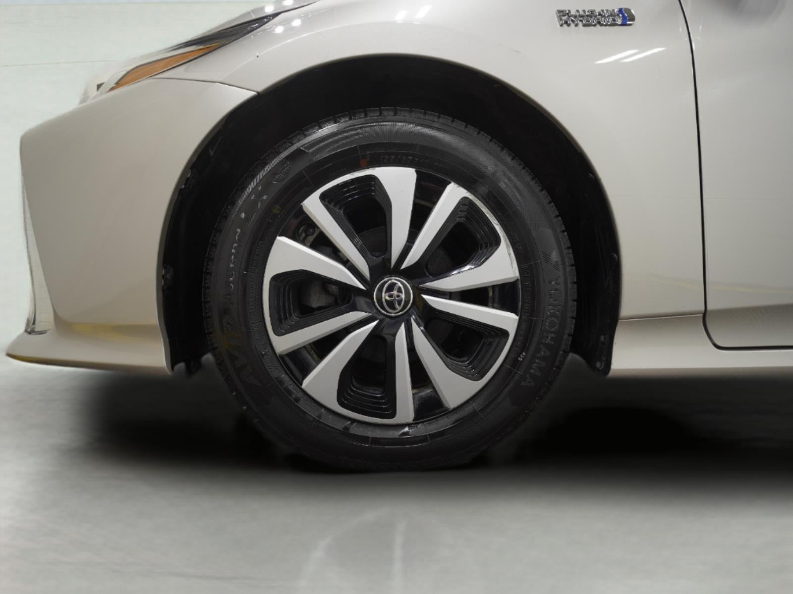 2017 Toyota PRIUS PRIME Plus