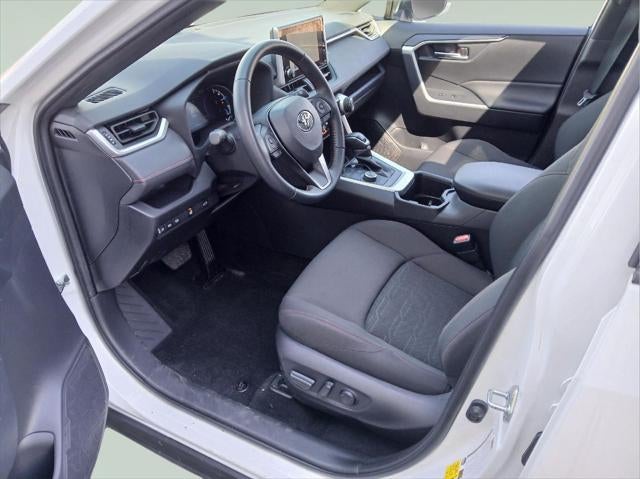 2024 Toyota RAV4 PRIME SE