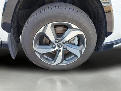 2024 Toyota RAV4 PRIME SE