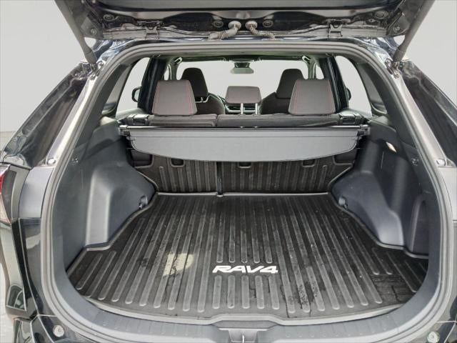 2024 Toyota RAV4 Prime SE