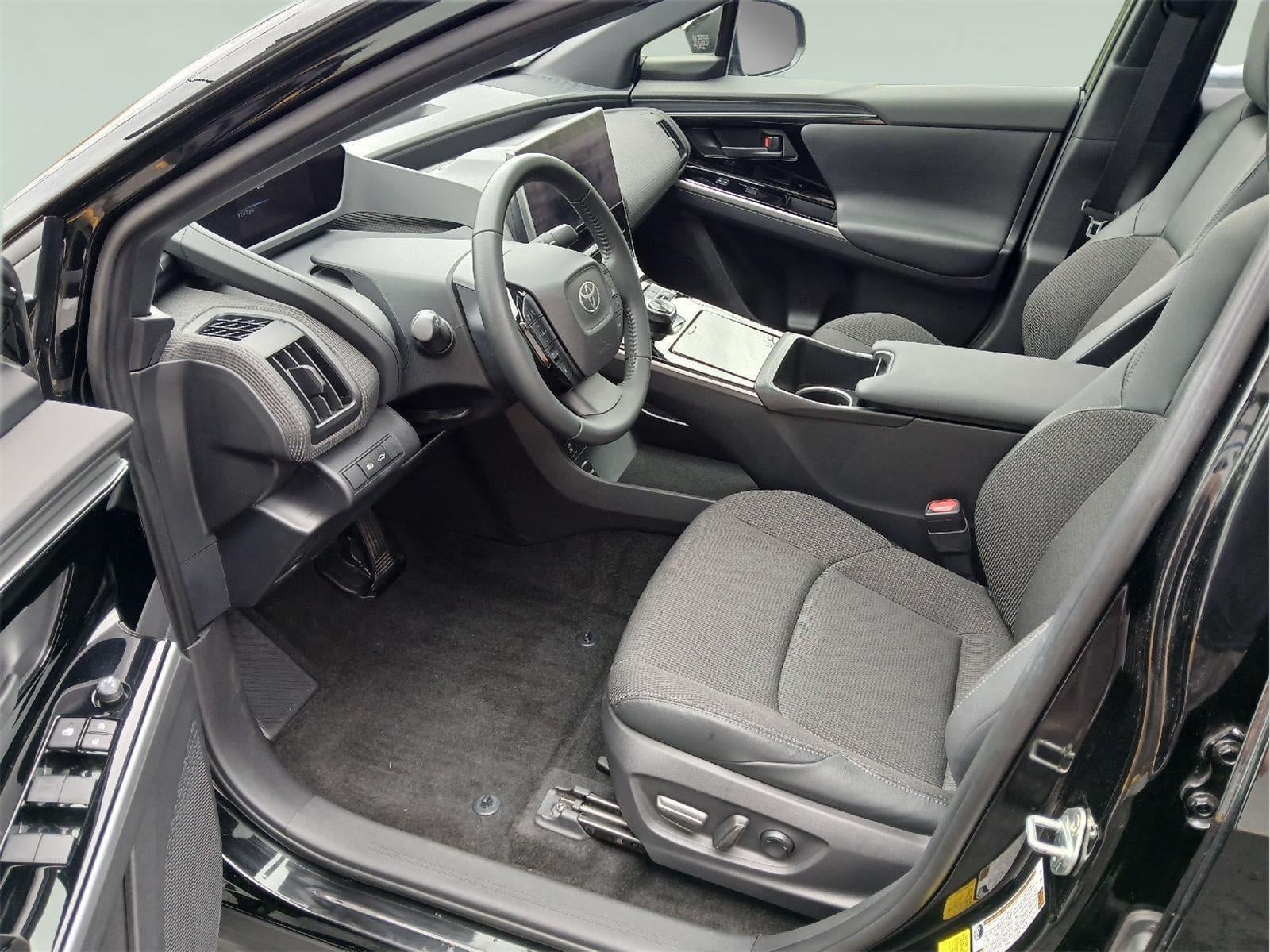 2024 Toyota bZ4X XLE