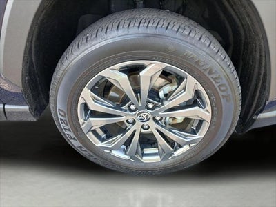 2025 Toyota RAV4 Hybrid XLE Premium
