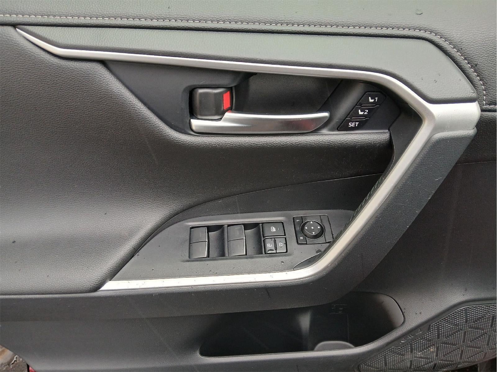 2024 Toyota RAV4 HYBRID Limited