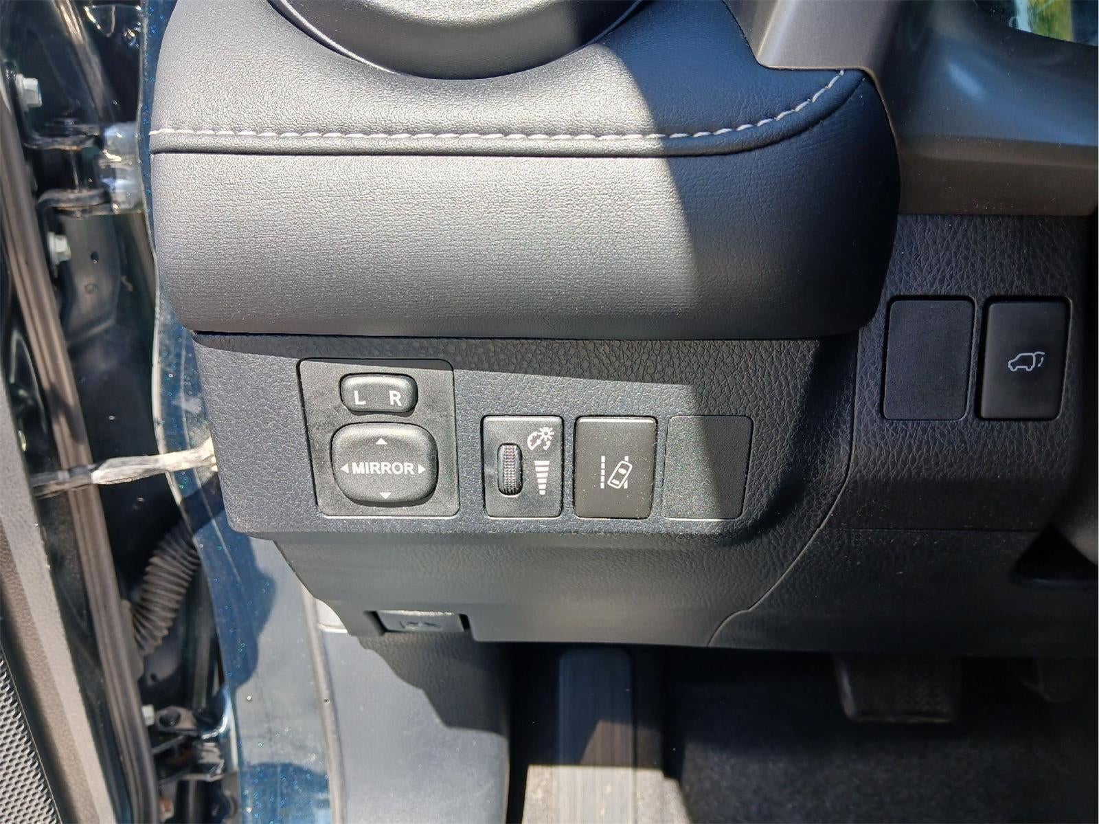 2017 Toyota RAV4 Hybrid Limited