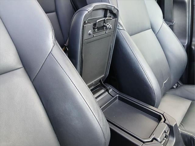 2016 Toyota RAV4 HYBRID SUV