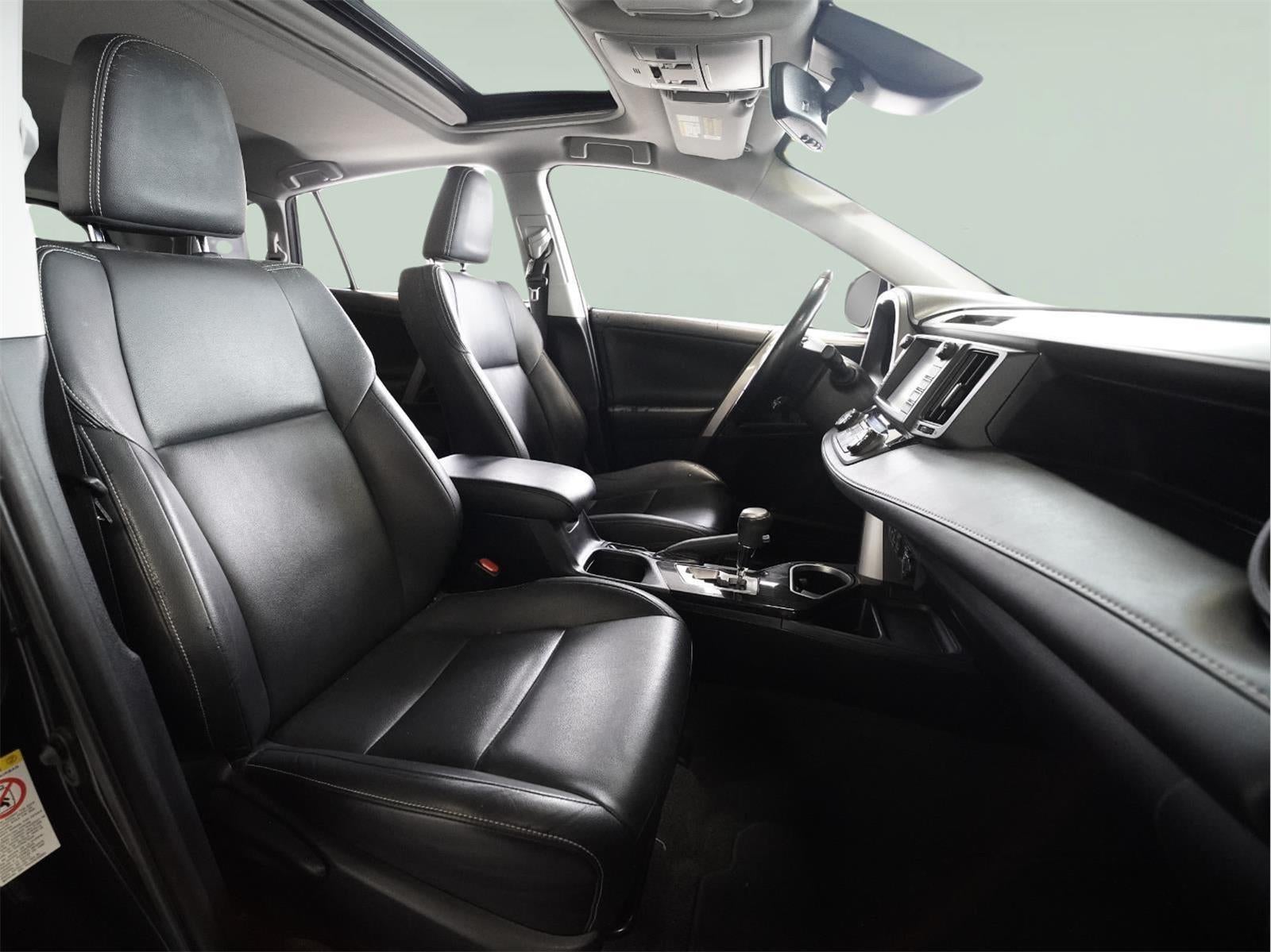 2016 Toyota RAV4 HYBRID Limited