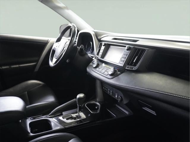 2016 Toyota RAV4 HYBRID Limited