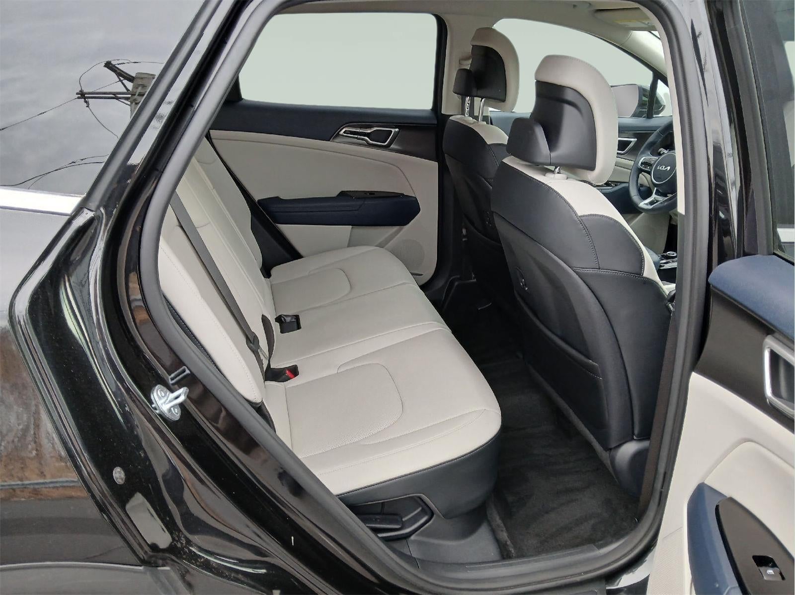 2023 Kia SPORTAGE HYBRID SUV