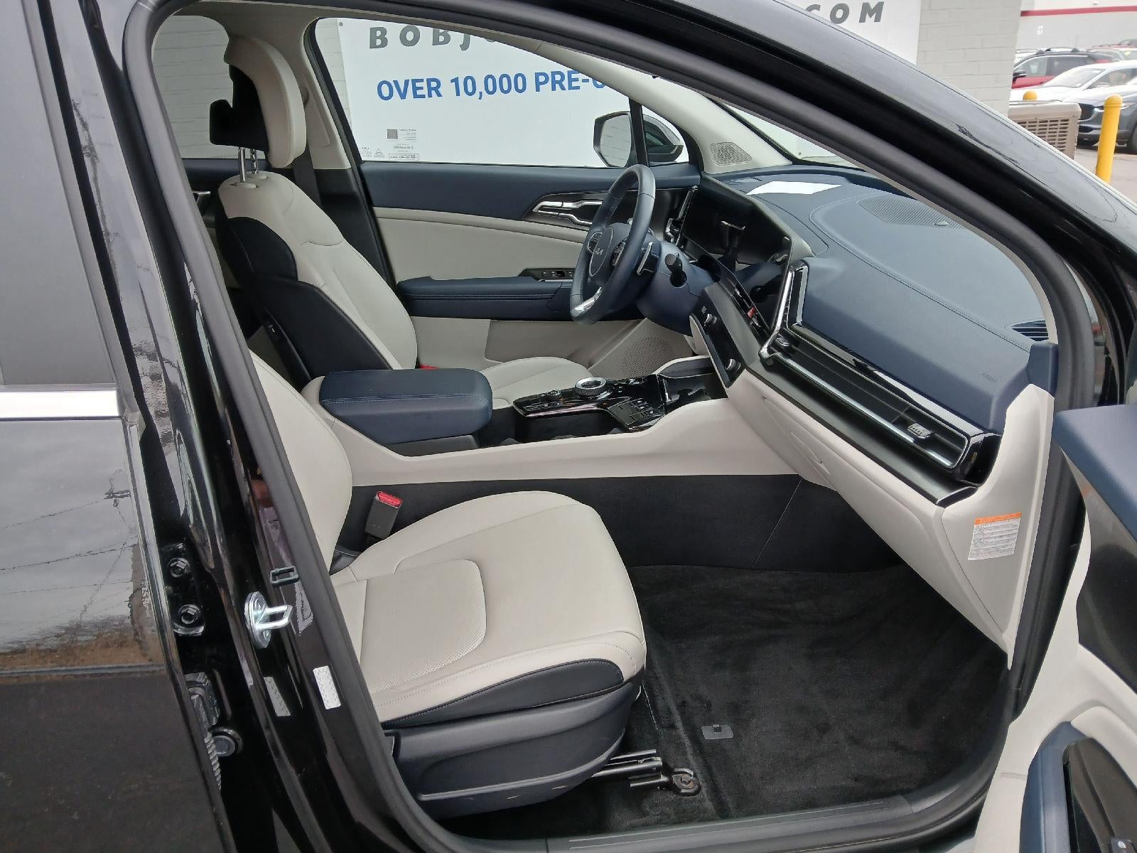 2023 Kia SPORTAGE HYBRID SUV