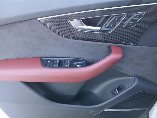 2021 Audi SQ7 Premium Plus