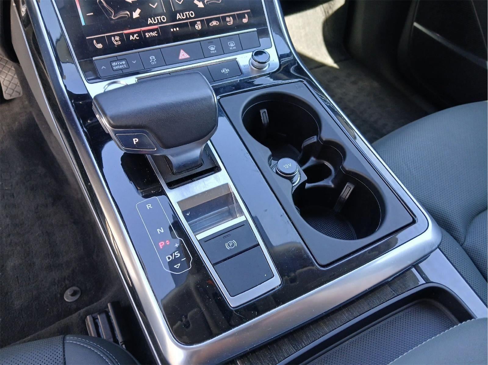2019 Audi Q8 Premium Plus
