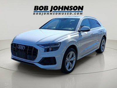 2019 Audi Q8 Premium Plus