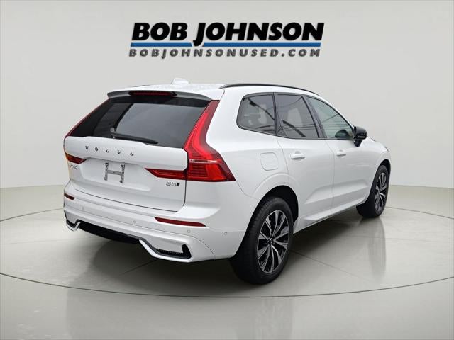 2025 Volvo XC60 Plus