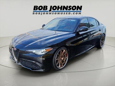 2018 Alfa Romeo Giulia (952) SEDAN