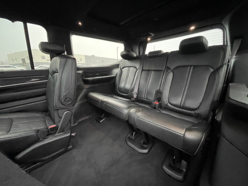 2022 Jeep Wagoneer Series II