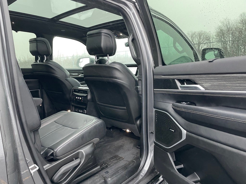 2022 Jeep Wagoneer Series II