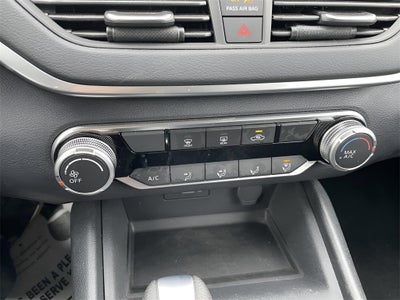 2022 Nissan Altima 2.5 SV Certified