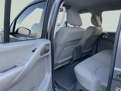 2020 Nissan Frontier SV