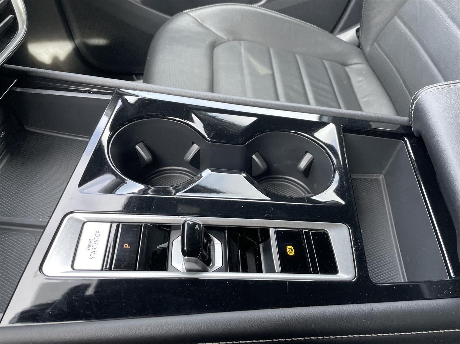 2024 Volkswagen Atlas Cross Sport 2.0T SEL R-Line