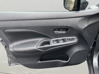 2021 Nissan Versa SR