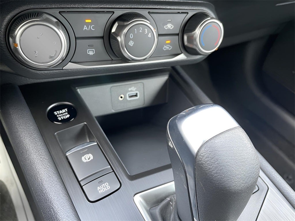 2025 Nissan Kicks S Certified