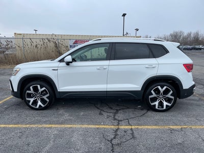 2022 Volkswagen Taos 1.5T SEL Certified