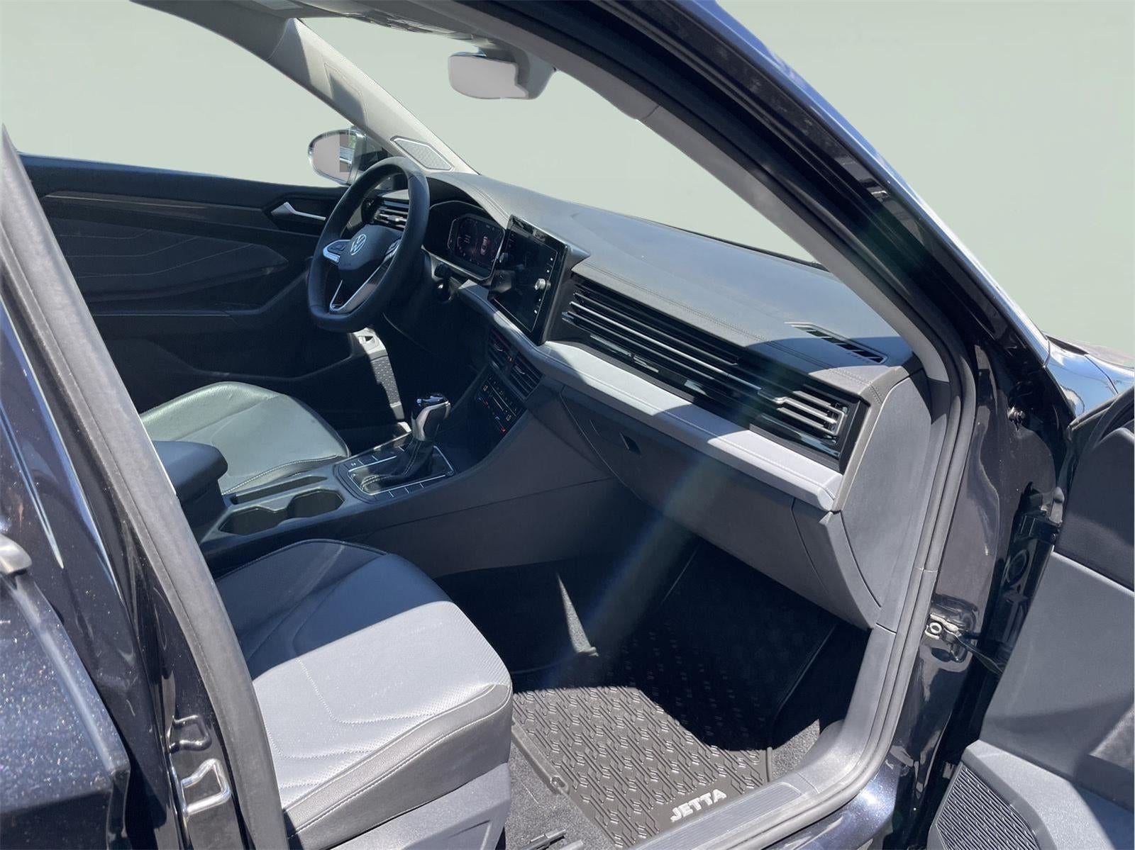 2025 Volkswagen Jetta SEL