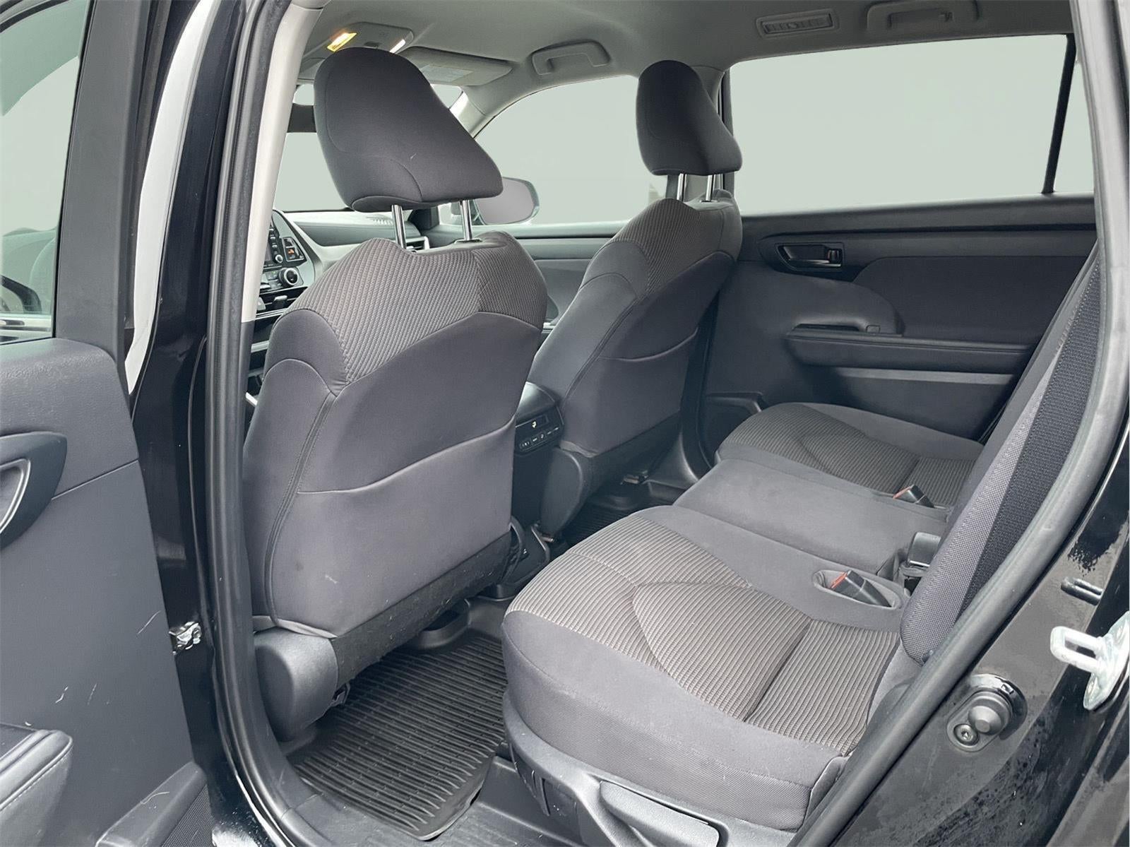 2021 Toyota Highlander LE