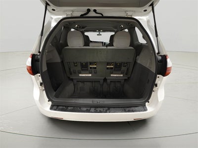 2015 Toyota Sienna LE 7 Passenger
