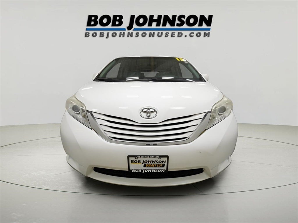 2015 Toyota Sienna LE 7 Passenger