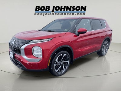 2022 Mitsubishi Outlander ES