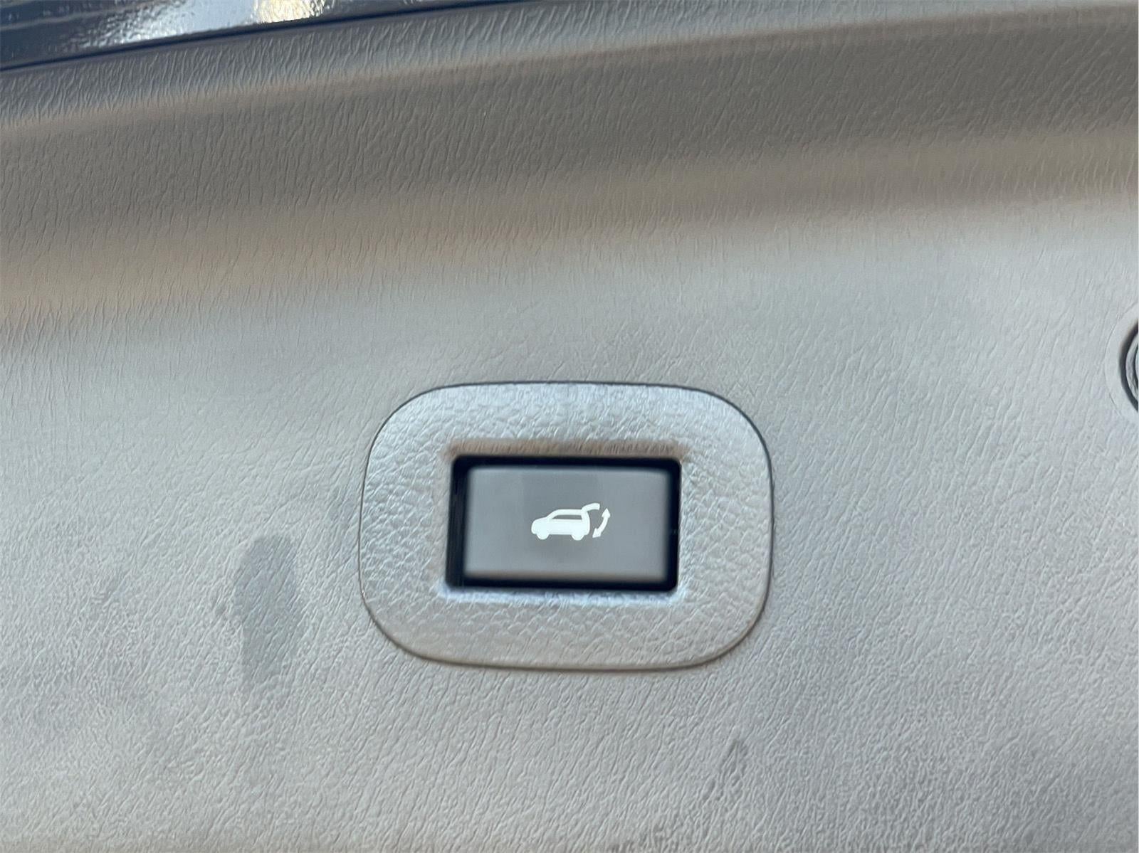 2023 INFINITI QX80 SENSORY