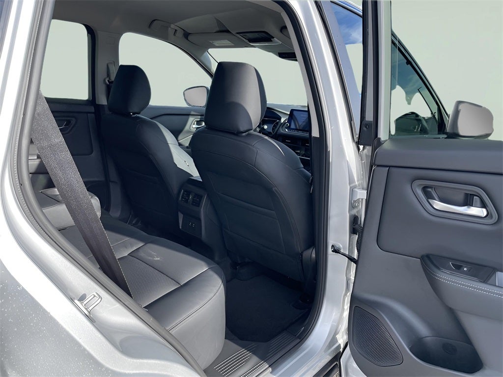 2024 Nissan Rogue SV Certified - Leather Heated seats *$500 CPO Rebate*