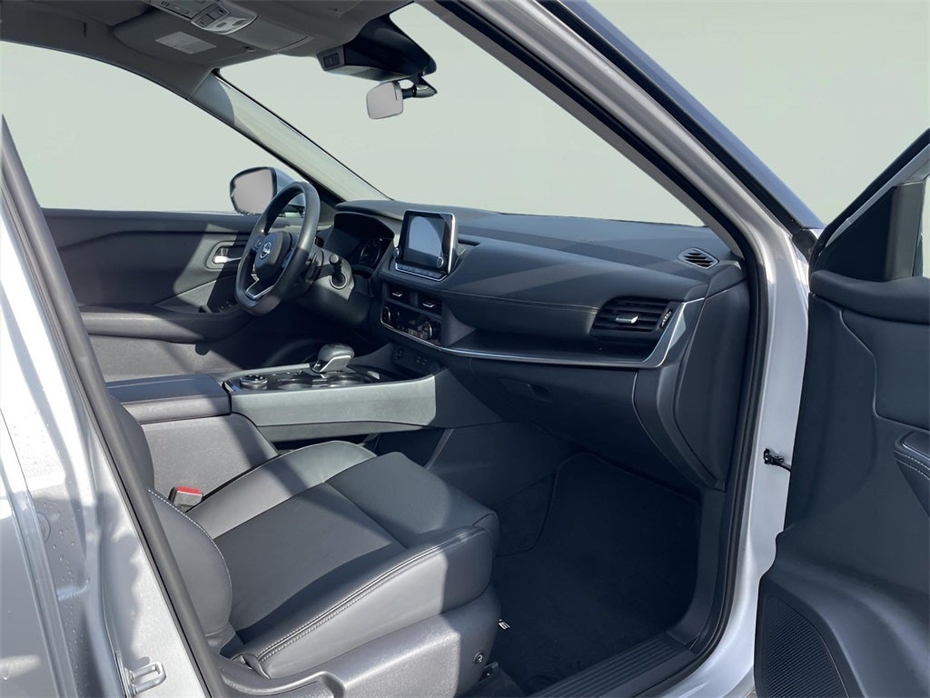 2024 Nissan Rogue SV Certified - Leather Heated seats *$500 CPO Rebate*