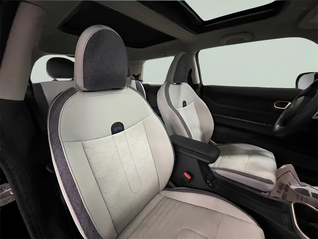 2025 MINI Hardtop 2 Door Cooper