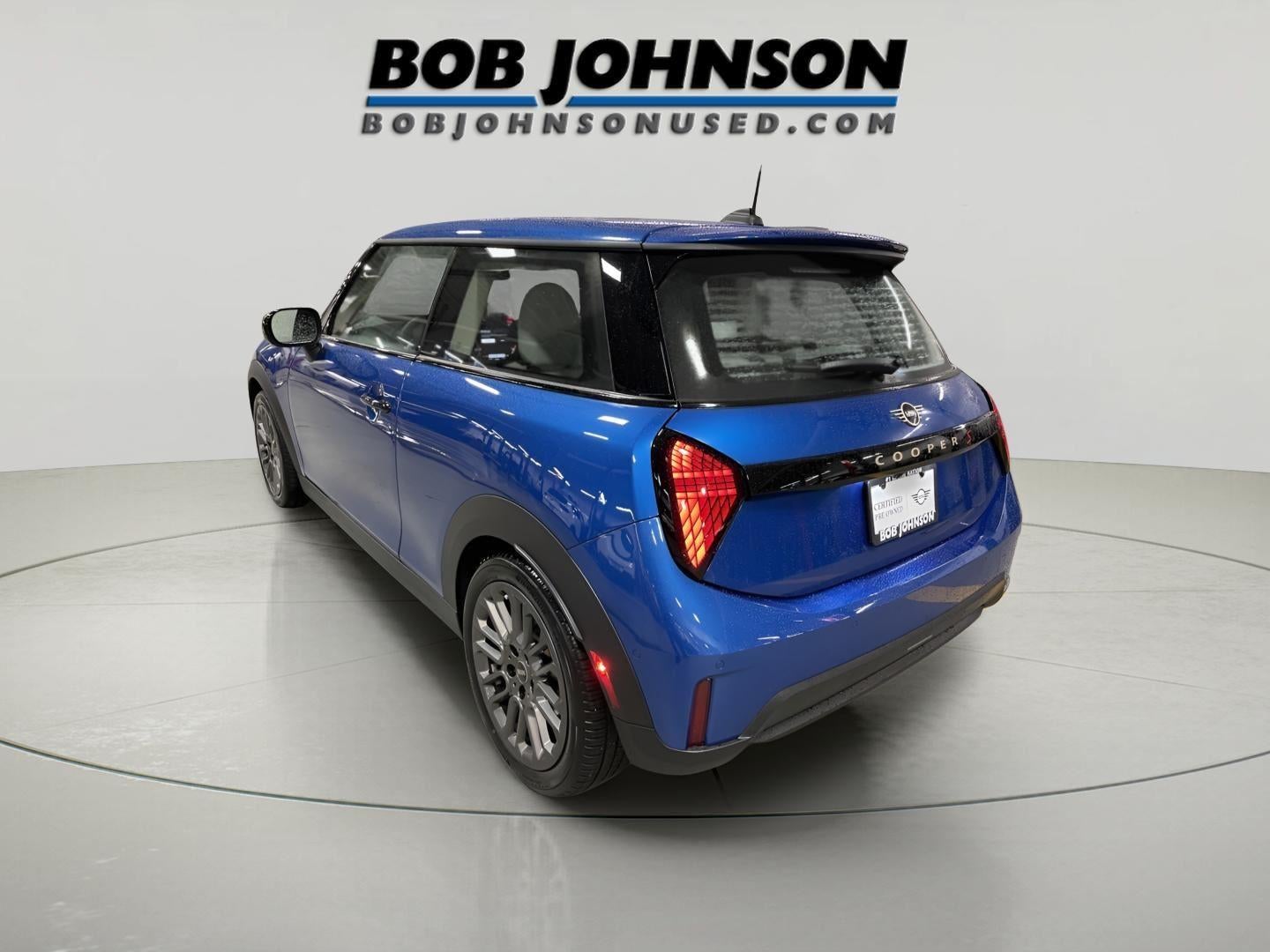 2025 MINI Cooper S Signature Plus - Certified **$2500 Rebate**