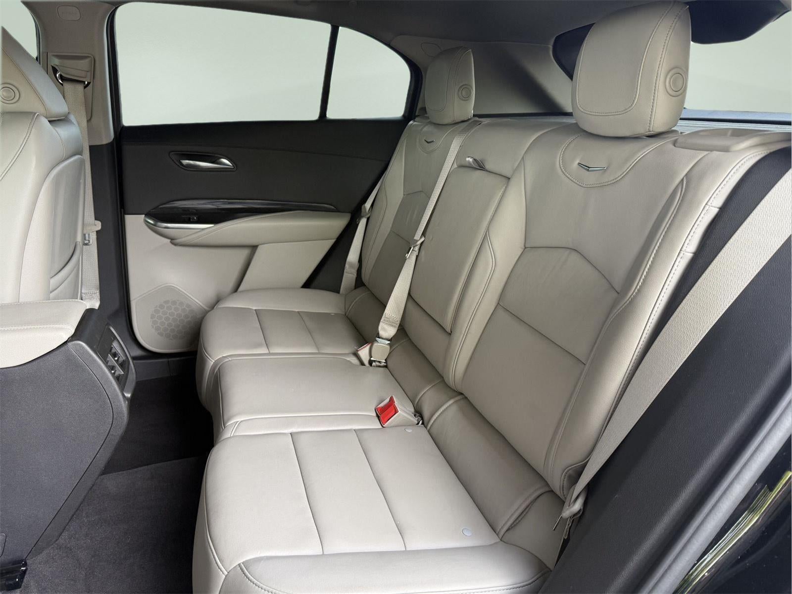 2020 Cadillac XT4 FWD Premium Luxury