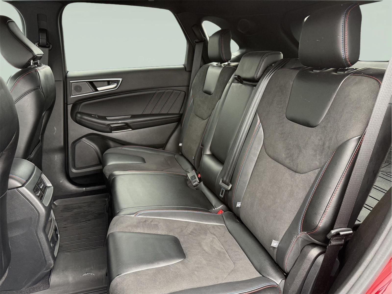 2023 Ford Edge ST