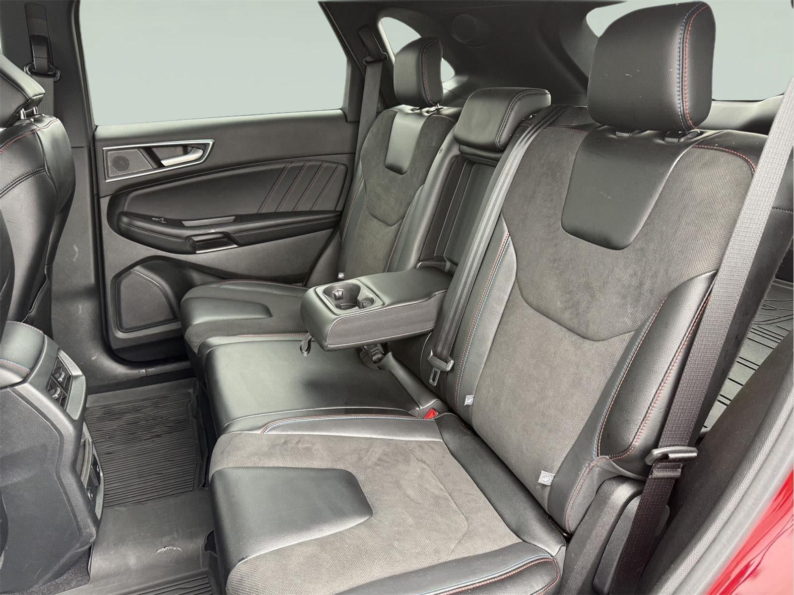 2023 Ford Edge ST