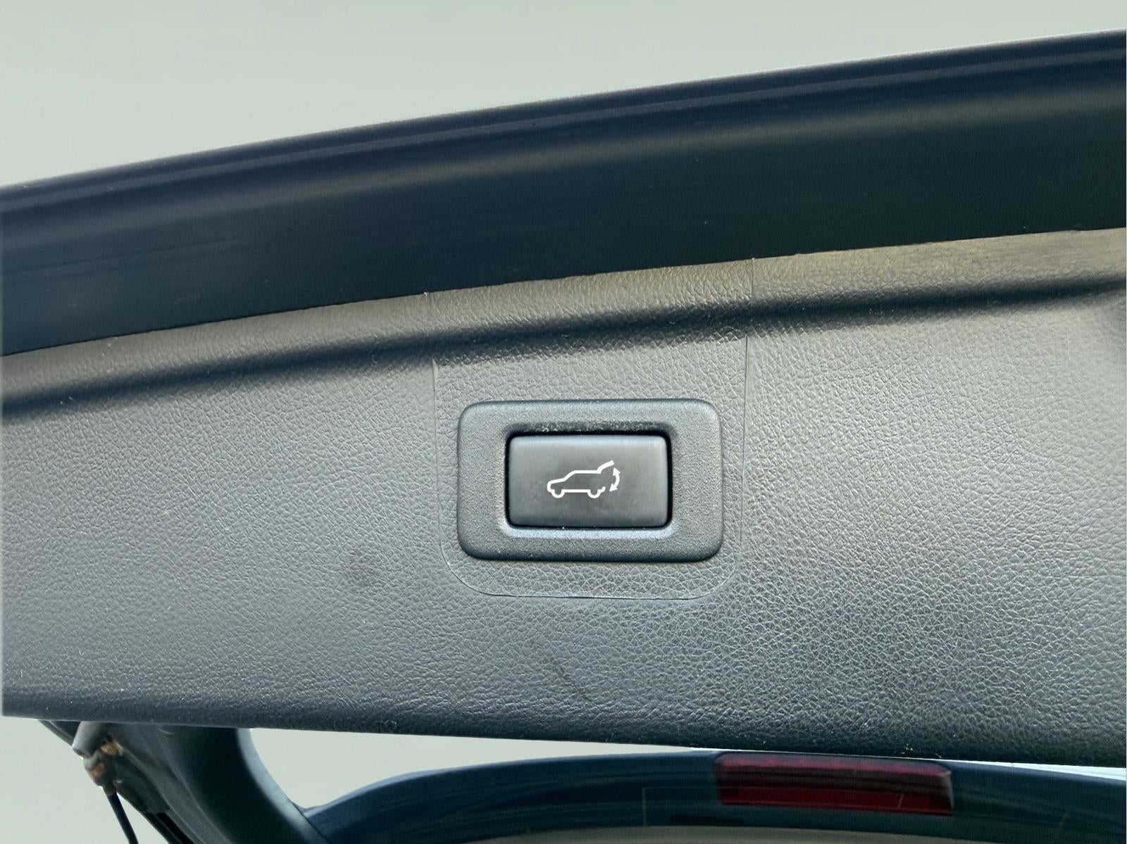 2018 Subaru Outback Touring