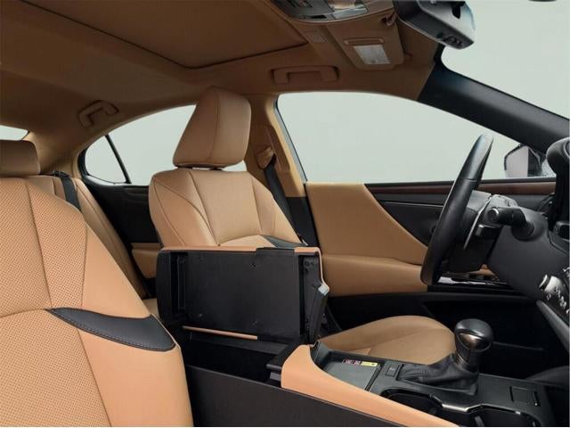 2023 Lexus ES 250 AWD Base