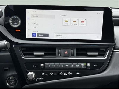 2024 Lexus ES 300h 