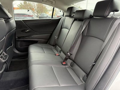 2024 Lexus ES 300h 300h